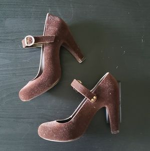 ⚡FLASH SALE ⚡Melissa Court Heel Shoe